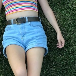 Denim high rise jean shorts!